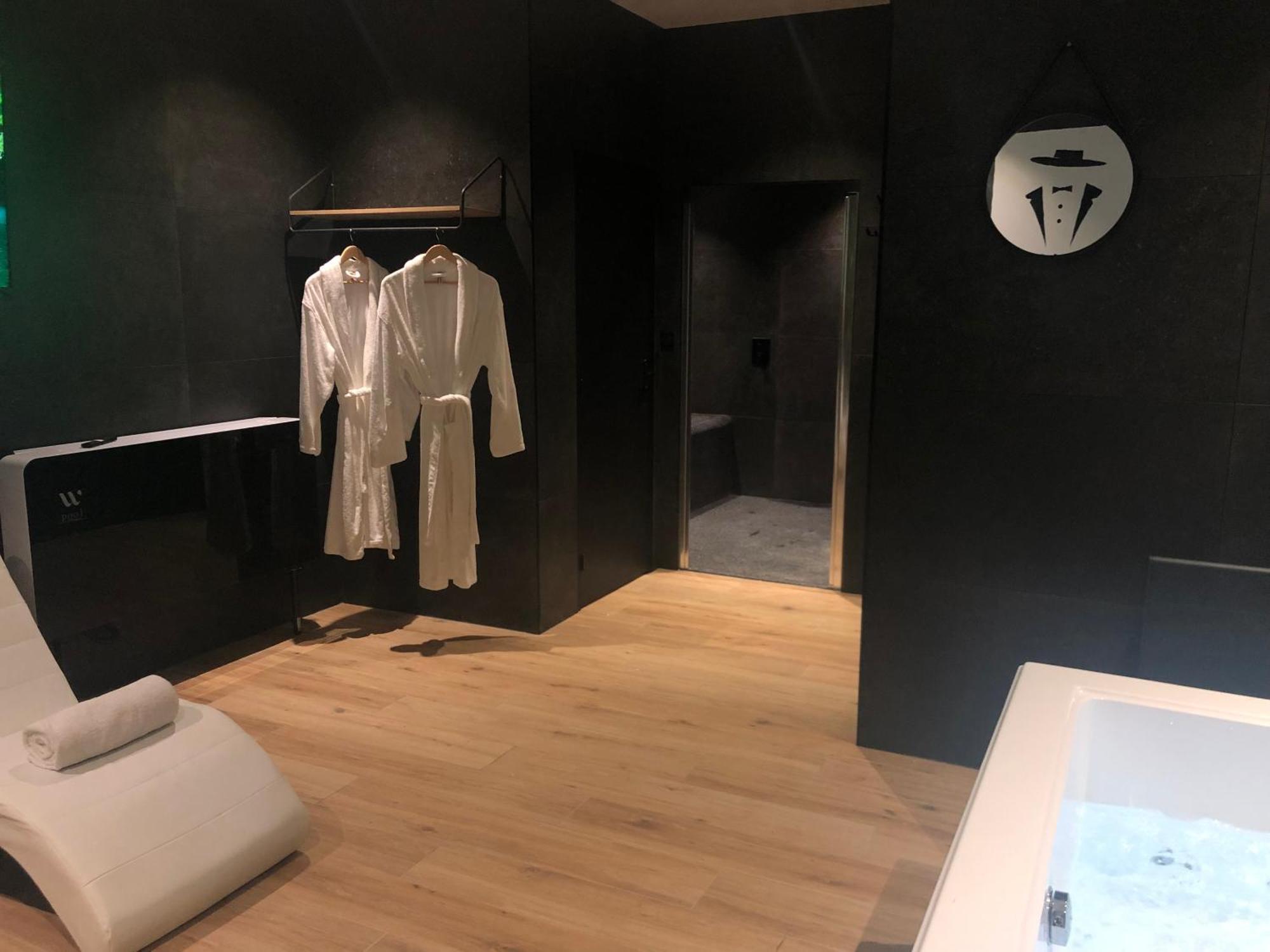 Appart-Hotel De Standing Avec Jacuzzi Privatisable En Option Périgueux Dış mekan fotoğraf